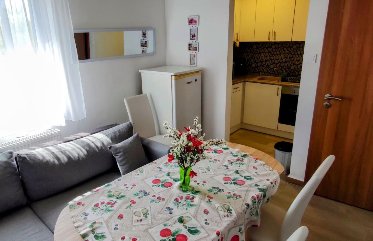 Clara apartman Csopak Bagian luar foto